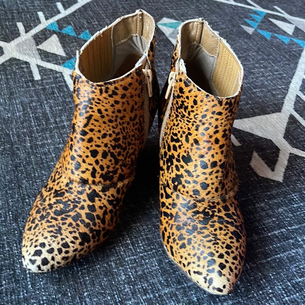 Matisse Nugent wedge bootie